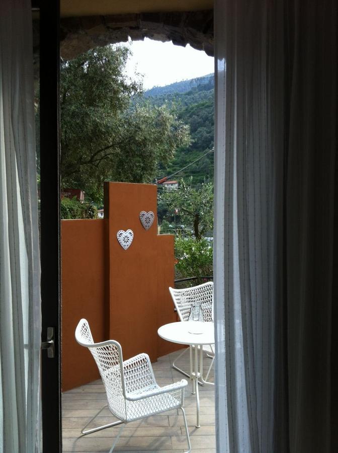 Agriturismo L'Adagio Badalucco Exteriör bild